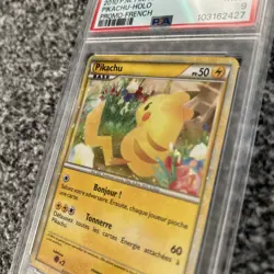 2010 POKEMON PIKACHU WORLD PROMO FRENCH PIKACHU-HOLO PSA 9 - Image 2