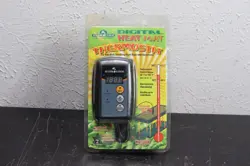 Hydrofarm Jump Start Digital Temperature Controller for Heat Mats 638104100038 - Image 1