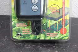 Hydrofarm Jump Start Digital Temperature Controller for Heat Mats 638104100038 - Image 4