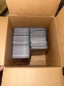 One Piece 250+ (Japanese) SR lot Standard Size Collectible Cards - Image 2