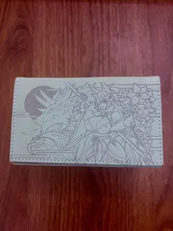 Manamoon/Amanda Lapalme Farra the Whitewolf deckbox Yugioh Used - Image 1