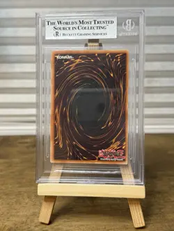BECKETT BGS 8 - 2003 Yu-Gi-Oh! 1st Edition Red-Eyes Black Dragon SDJ-001 - Image 2