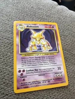 Alakazam 1/130 Base Set 2 Holo Unlimited Rare Pokemon TCG SWIRL - Image 3