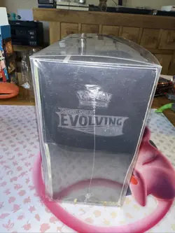 Pokemon TCG Sword and Shield Evolving Skies Elite Trainer Box ETB Sealed - Image 2