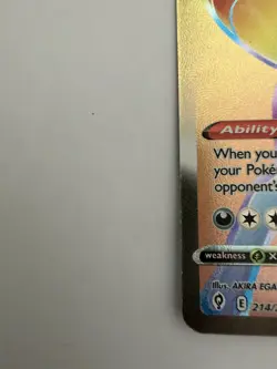 Pokemon TCG: Umbreon VMAX Rainbow Secret Rare Card 214/203 EvolvingSkies SWSH NM - Image 5