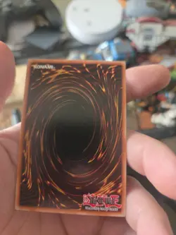Yu-Gi-Oh! Dark Magician DUSA-EN100 Ultra Rare 1st Edition Near Mint/LP - Image 2