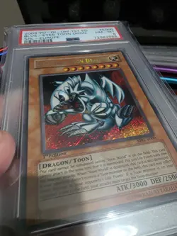 Yu-Gi-Oh! Blue-Eyes Toon Dragon MRL-E000 Triple Error 1st edition PSA 8 - Image 3