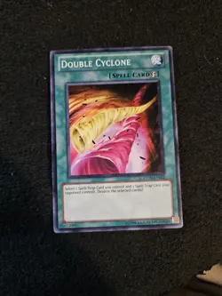 Double Cyclone - DP10-EN022 - Common - Duelist Pack 12: Yu - Image 1