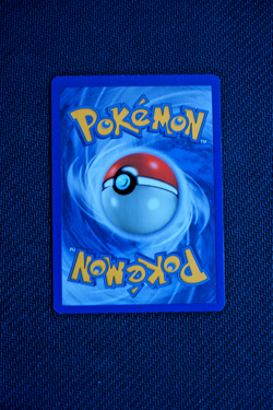Carte Pokemon Victini Holo BW32 Promo Noir et Blanc FR GD - Image 2
