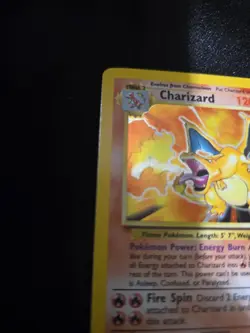 Pokemon TCG Charizard 1999-2000 Base Set Holo Rare Card 4/102 - Image 2