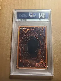 2002 Yu-Gi-Oh! Spanish LOB 1st Edition Dark Magician LDD-S005 PSA 5 - Image 2