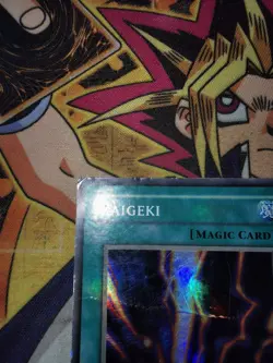 Raigeki lob-e042 Unltd Ed (HP) Super Rare Yu-Gi-Oh! - Image 4