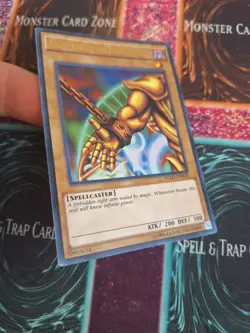 Yu-Gi-Oh! Right Arm of the Forbidden One YGLD-ENA20 Ultra Rare Unlimited NM - Image 2