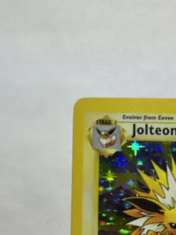 Pokemon TCG Jolteon Jungle Holo Rare Card 4/64 Unlimited LP Condition - Image 2