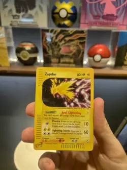 Pokemon TCG Zapdos Aquapolis H32/H32 Holo Rare LP/MP - Image 1