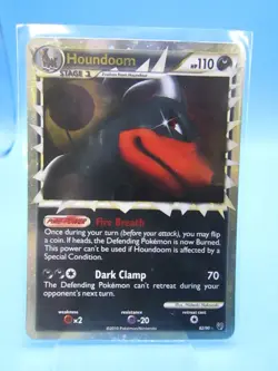 Pokemon TCG Houndoom Prime Undaunted 82/90 Holo Rare - Image 1