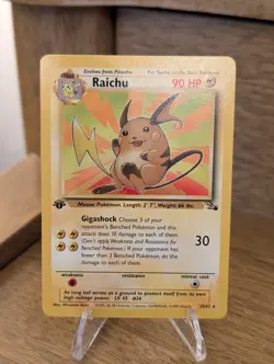Raichu 29/62 fossil 1st edition NM Pokemon TCG - Image 1