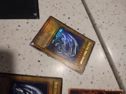 *** BLUE EYES WHITE DRAGON *** ULTRA RARE SDK-001 ORIGINAL (PLAYED) YUGIOH! - Image 3