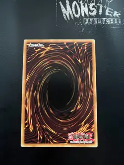 YUGIOH DARK HIGHLANDER SUPER RARE CT09-EN007 LIMITED EDITION - Image 2