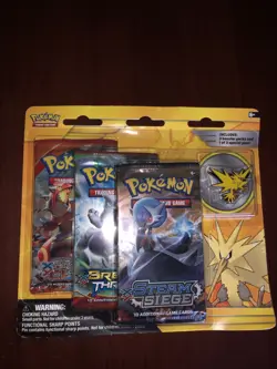 Pokemon Legendary Birds Blister Pack with 3 Booster Packs and a Pin - Zapdos XY - Image 2