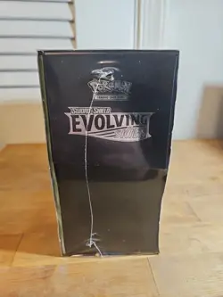 Evolving Skies ETB Sealed Pokemon Pocket Monsters - Image 2