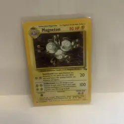 Vintage Pokemon 4 Card Lot WOTC Holo Fossil 1999 Magneton Ditto Kabutops Lapras - Image 2