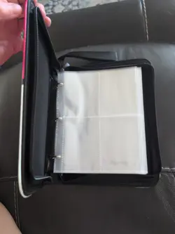 Pokemon Trading Card Binder 160 Cards - Image 2