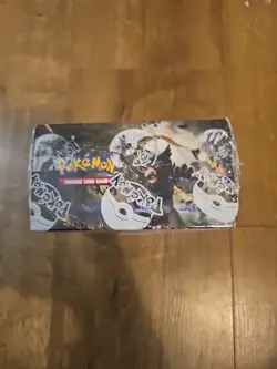 Pokemon Tcg Sword And Shield Vivid Voltage Booster Box 36 Packs New And Sealed - Image 4