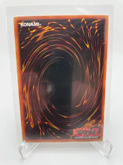 YU-GI-OH LEGEND BLUE EYES WHITE DRAGON 1ST EDITION CELTIC GUARDIAN LOB-007 WAVY - Image 2