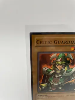 YU-GI-OH LEGEND BLUE EYES WHITE DRAGON 1ST EDITION CELTIC GUARDIAN LOB-007 WAVY - Image 4