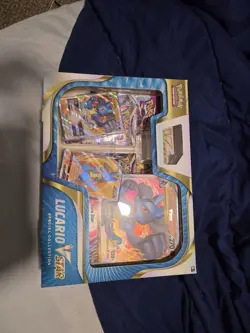 Pokemon TCG Lucario VSTAR Special Collection Box Sealed - Image 1
