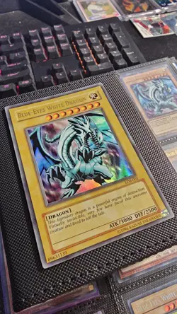 Yu-Gi-Oh! TCG Blue-Eyes White Dragon Legend of Blue Eyes White Dragon LOB-001... - Image 3