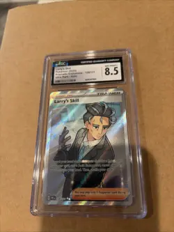 Larry's Skill 139/131 Sv: Prismatic Evolutions Holo Pokemon Trainer mint - Image 1