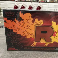 Pokemon Team Rocket’s Moltres Ex Ultra Premium Collection New & Sealed - Image 2