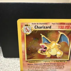 Charizard ITALIAN 4th Print VERY RARE. 4/102 Holo 1999-2000 Pokemon Card (used) - Image 3