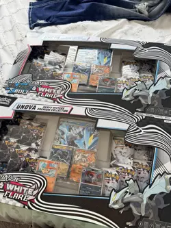Pokemon Unova Heavy Hitters Premium Collection 2-Pack SHIP FAST IN HAND - Image 2