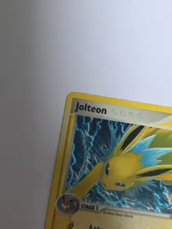 Pokemon TCG Jolteon Unseen Forces Holo Card 8/115 Rare - Image 4