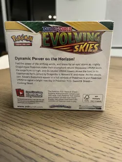 Pokemon TCG Sword & Shield Evolving Skies Booster Box Factory Sealed - Image 3