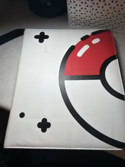 Pokemon TCG Collection/binder - Image 1