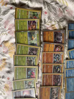 71x Holo Pokemon Cards. All Sleeved. No Duplicated. Charizard Tin Included - Image 5