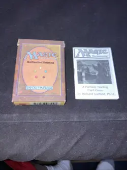 Magic: The Gathering ~ Unlimited Starter Deck Box (EMPTY) & Rule Book - Image 1