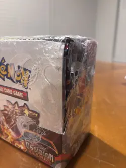 Pokemon TCG Scarlet & Violet Obsidian Flames 36-Pack Booster Box (TEAR AND DENT) - Image 2