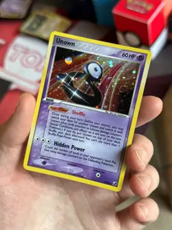 UNOWN B B/28 EX Unseen Forces HOLO SWIRL rare Pokemon TCG card CLEAN NM+ - Image 3