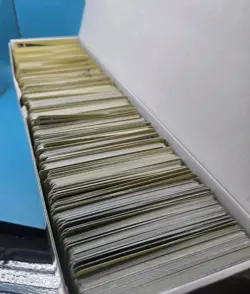 4lbs Of Pokemon Cards 2020-2023 Holos Rares Uncommon Common All Valued Un... - Image 1