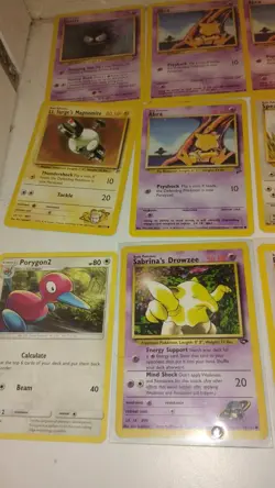 Lot of 40 Vintage WoTC 1999-2000 Pokemon Cards Base Set Fossil Gym Heroes Jungle - Image 2