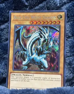 Yu-Gi-Oh! TCG Blue-Eyes White Dragon 2017 Mega-Tin Promo CT14-EN002 Near Mint - Image 2