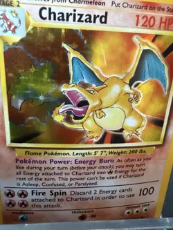 Base Set Charizard - Holo rare - Raw Pokemon Card - 4/102 - Image 2