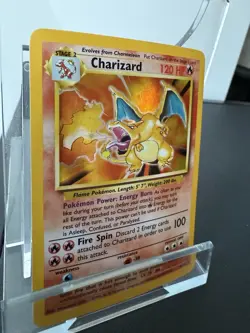Base Set Charizard - Holo rare - Raw Pokemon Card - 4/102 - Image 3