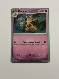 A SWIRL Pokemon Kadabra 064/165 Cosmos Holo Promo Variant Scarlet & Violet 151 - Image 2