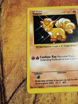 Shadowless Vintage Vulpix | Base Set 68/102 | 1999 WOTC Pokemon Card | Gen 1 - Image 3